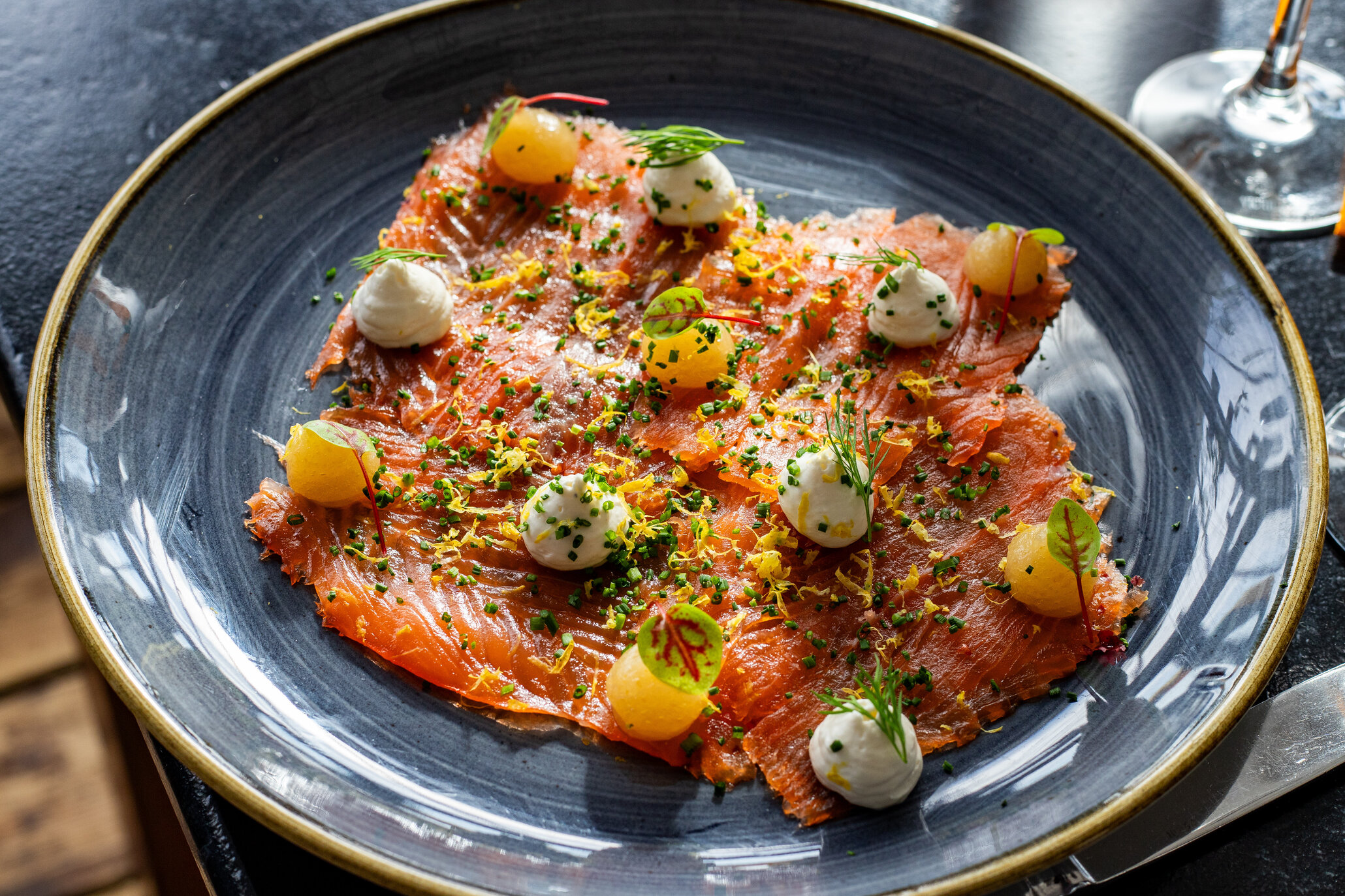 escale-cuisine-gravlax-saumon-escale-cap-ferret